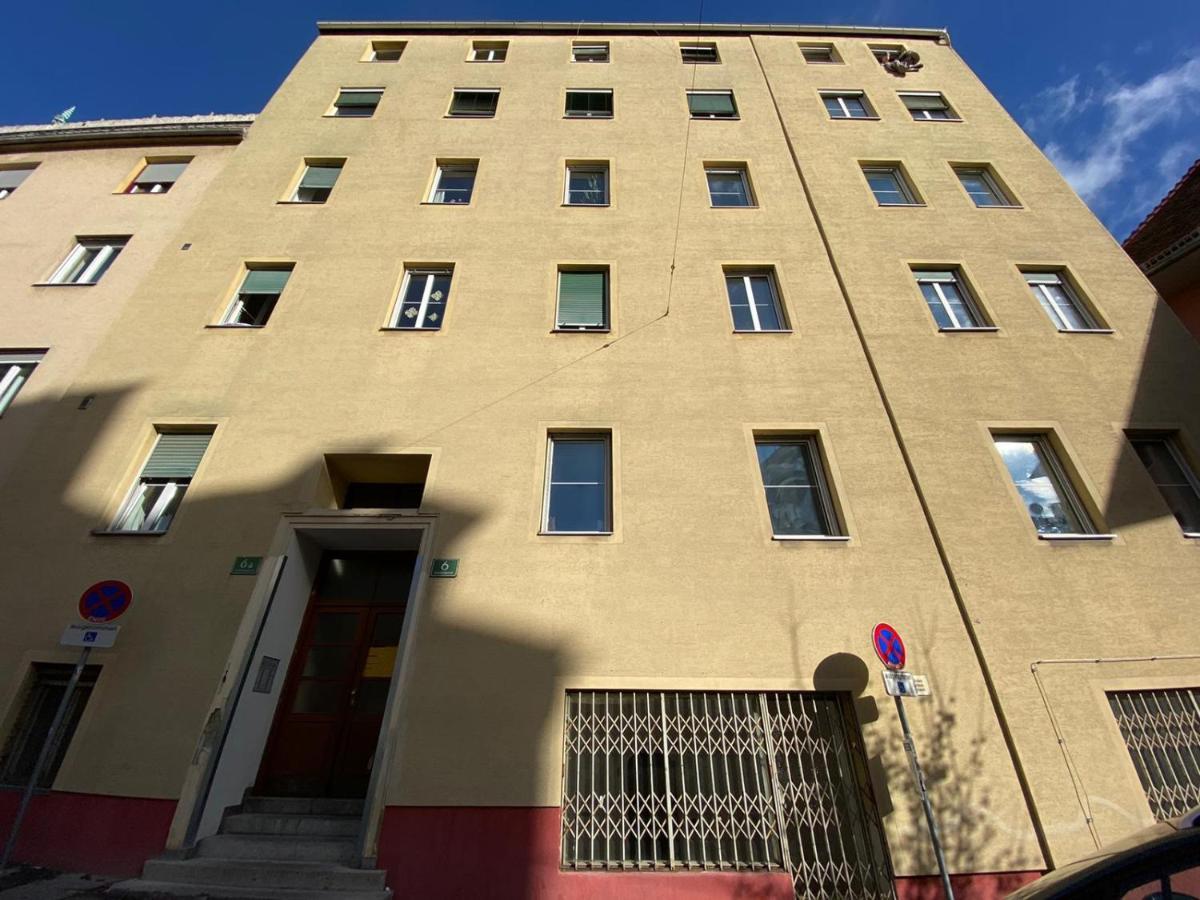 Central Graz Apartments By Payman Club Экстерьер фото